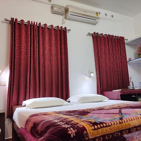 Kuttickattil Gardens Homestay 戈德亚姆 外观 照片