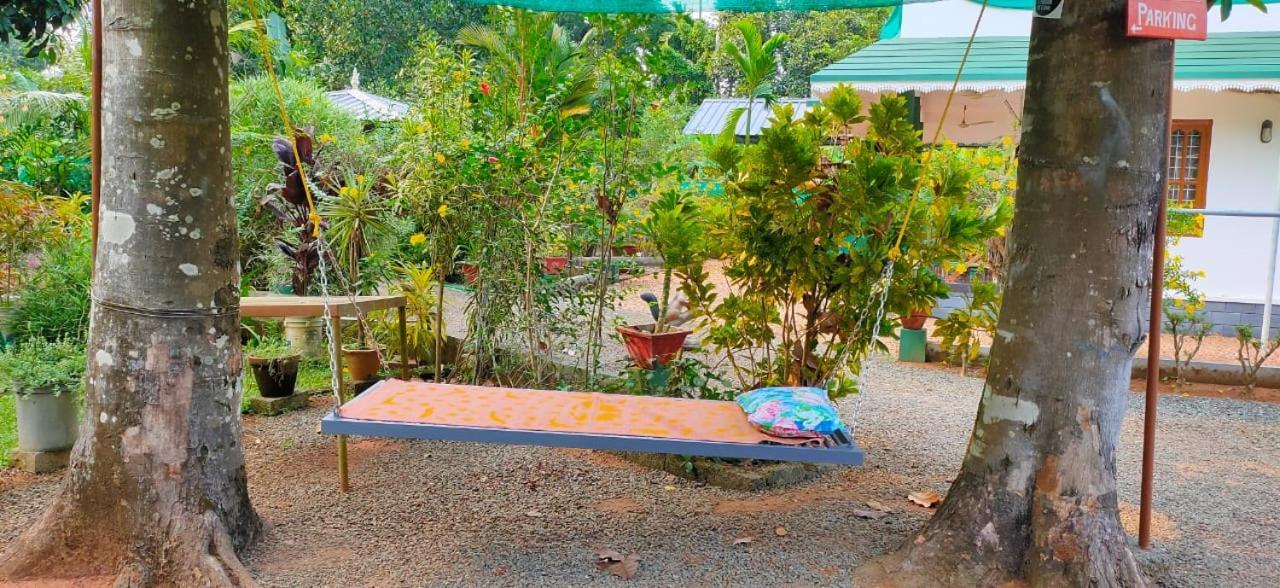 Kuttickattil Gardens Homestay 戈德亚姆 外观 照片